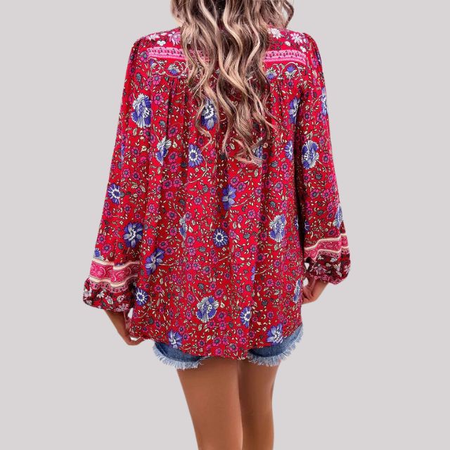 Kara - Elegant Bohemian Blouse with Charming Paisley Print for Women