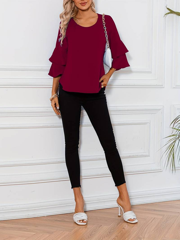 Emily - Schickes Shirt mit Rundhalsausschnitt und eleganten weiten ausgestellten Ärmeln