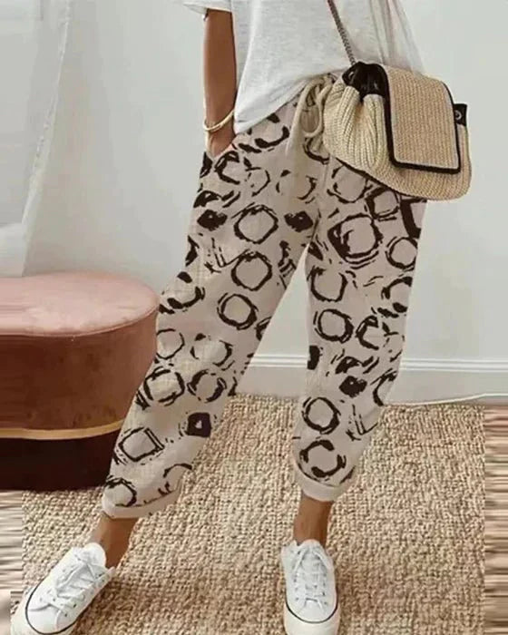 Emanuelle - Trendy, casual women's pants for a stylish look