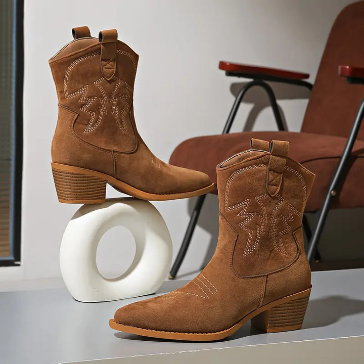 Bottes western brodées élégantes pour femmes - Collection Ruby