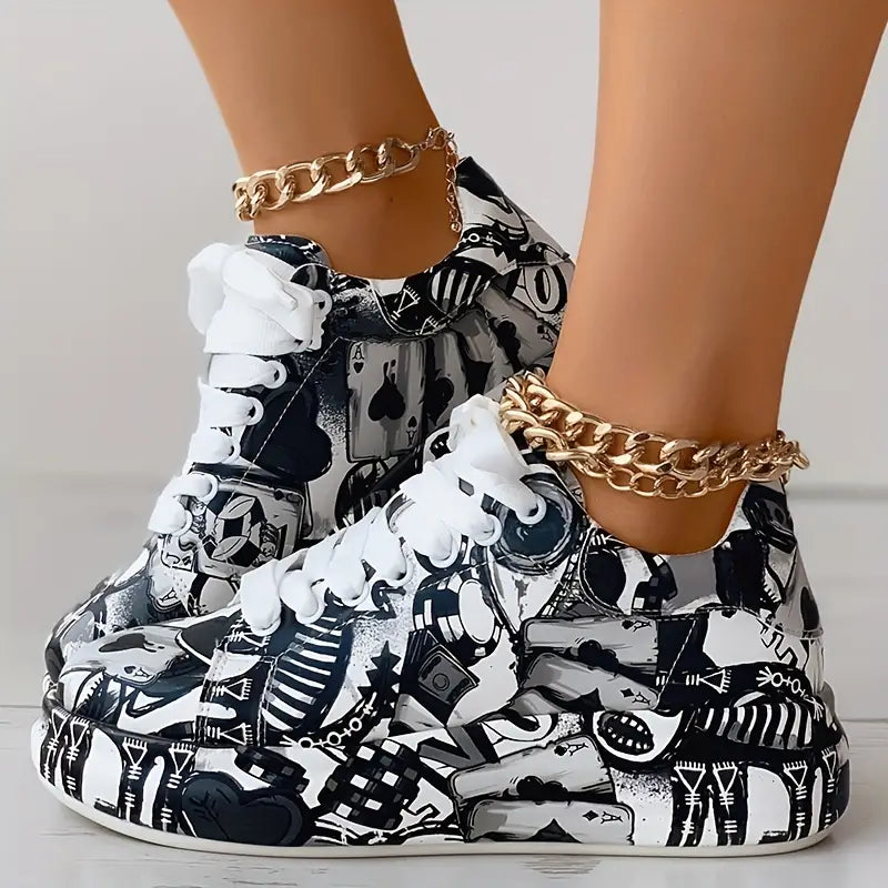 Lia™ - Sneakers mit Graffiti-Print