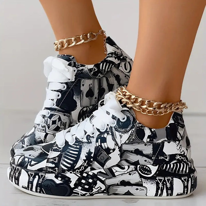 Lia™ - Sneakers mit Graffiti-Print