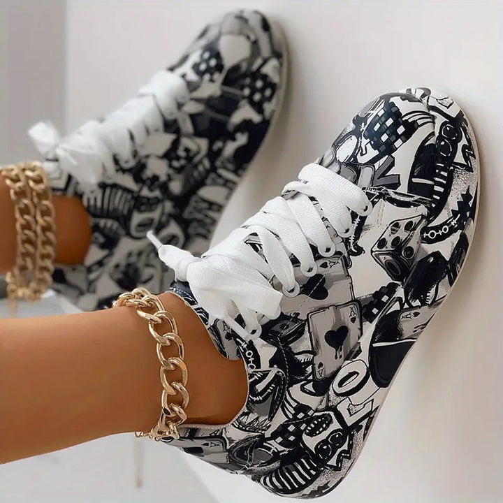 Lia™ - Sneakers mit Graffiti-Print