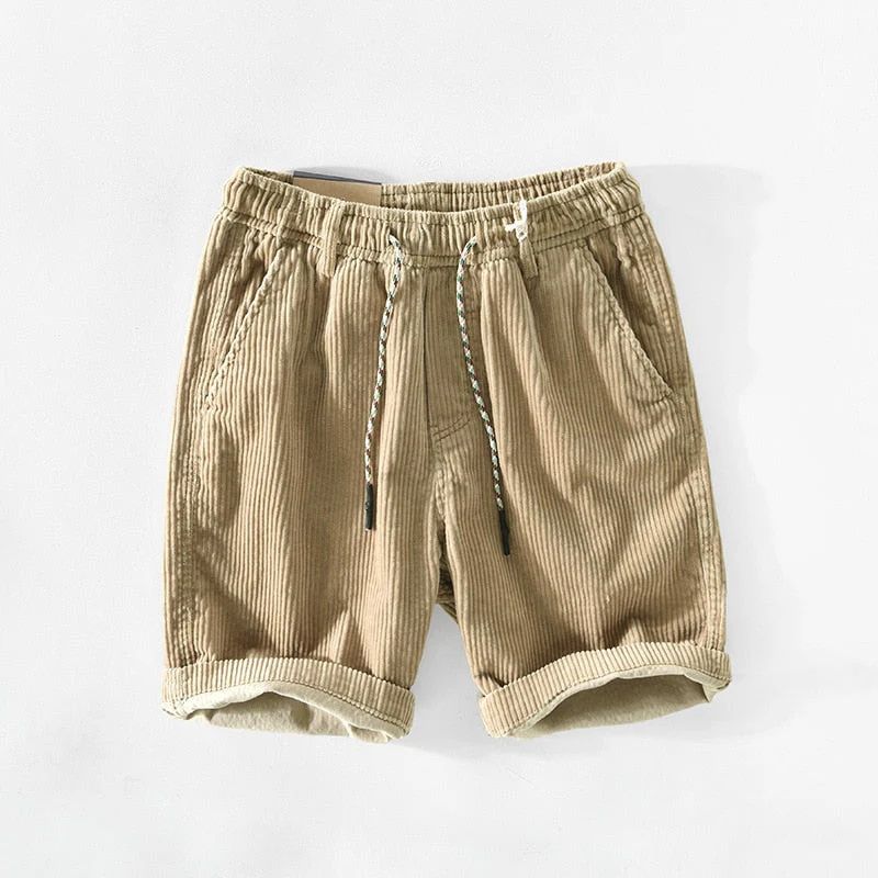 Modische Shorts aus gerippter Baumwolle für einen trendigen Sommerlook - Rez