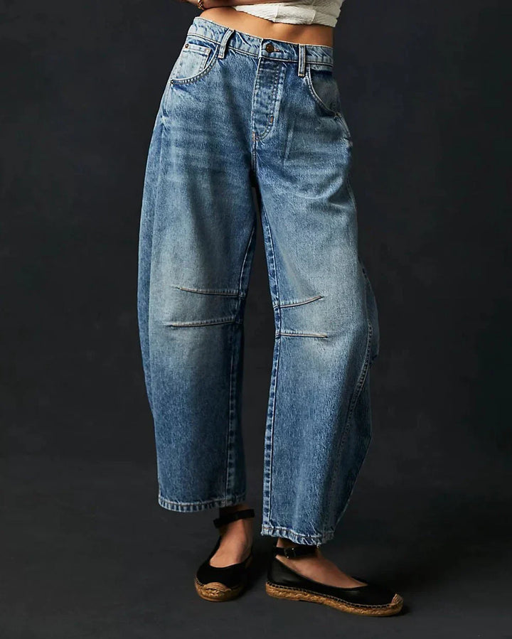Adeline - Stylish mid-rise barrel jeans for women