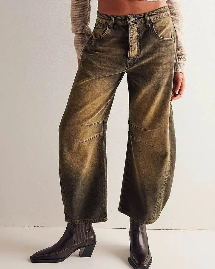 Adeline - Stylish mid-rise barrel jeans for women