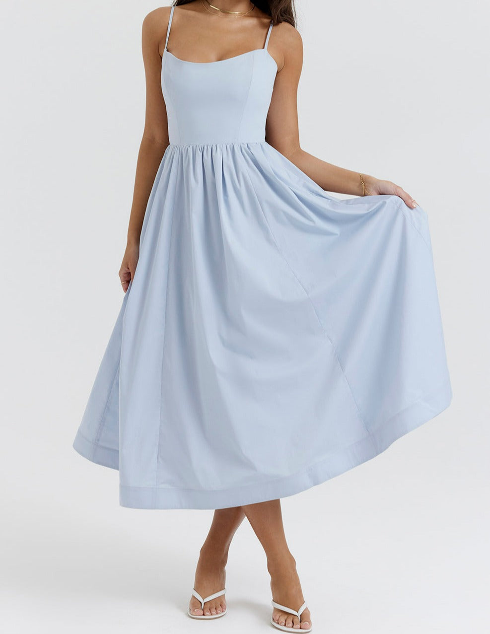 Mia™ - Elegant Sleeveless Dress