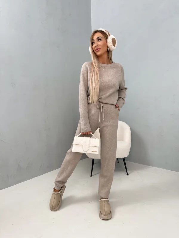 Nemia - Luxurious Loungewear Set for Women with Style