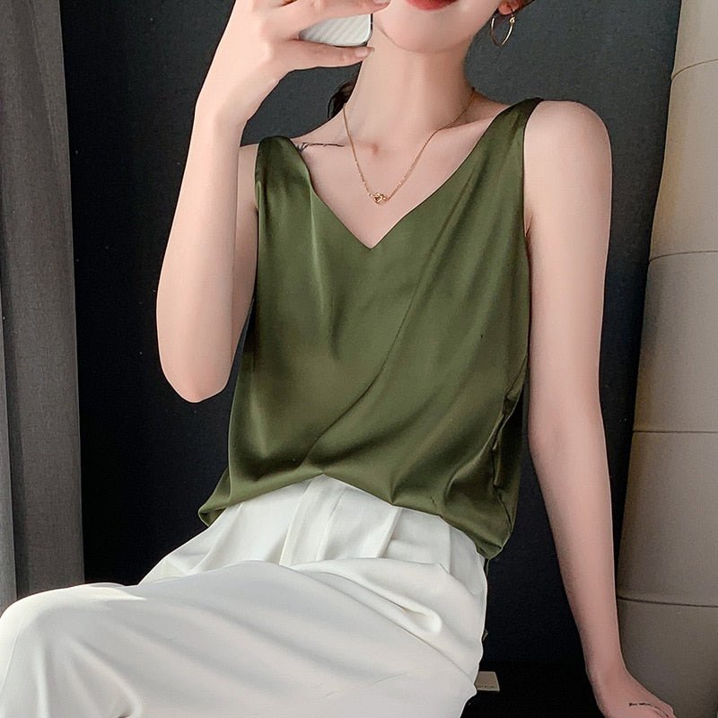 Trina - Luxurious Silk Tank Top for Women with an Elegant Touch
