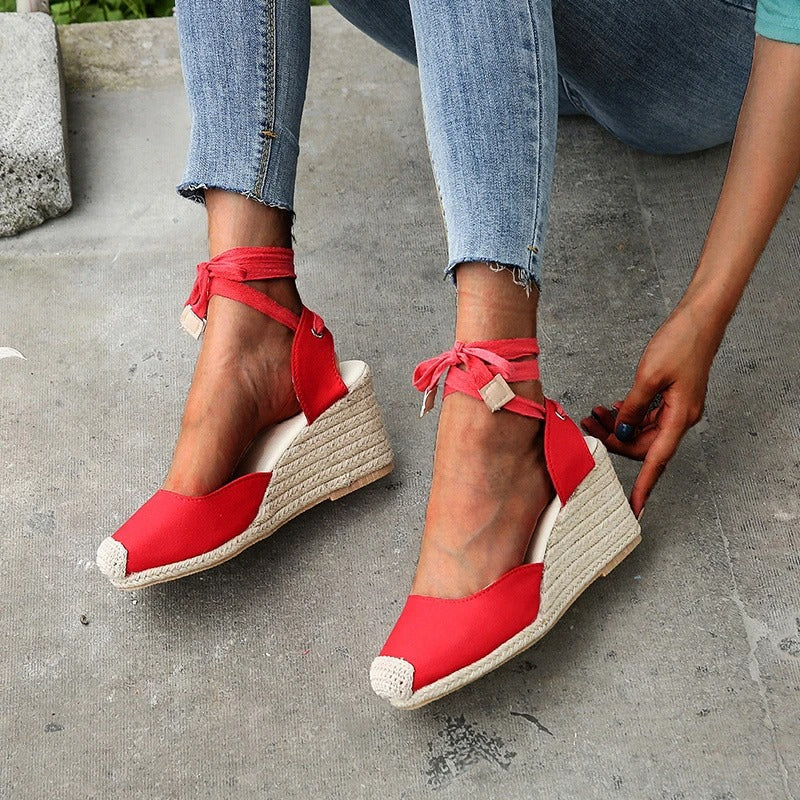 Cynthia - Sandales d'été élégantes et confortables pour la femme soucieuse de la mode
